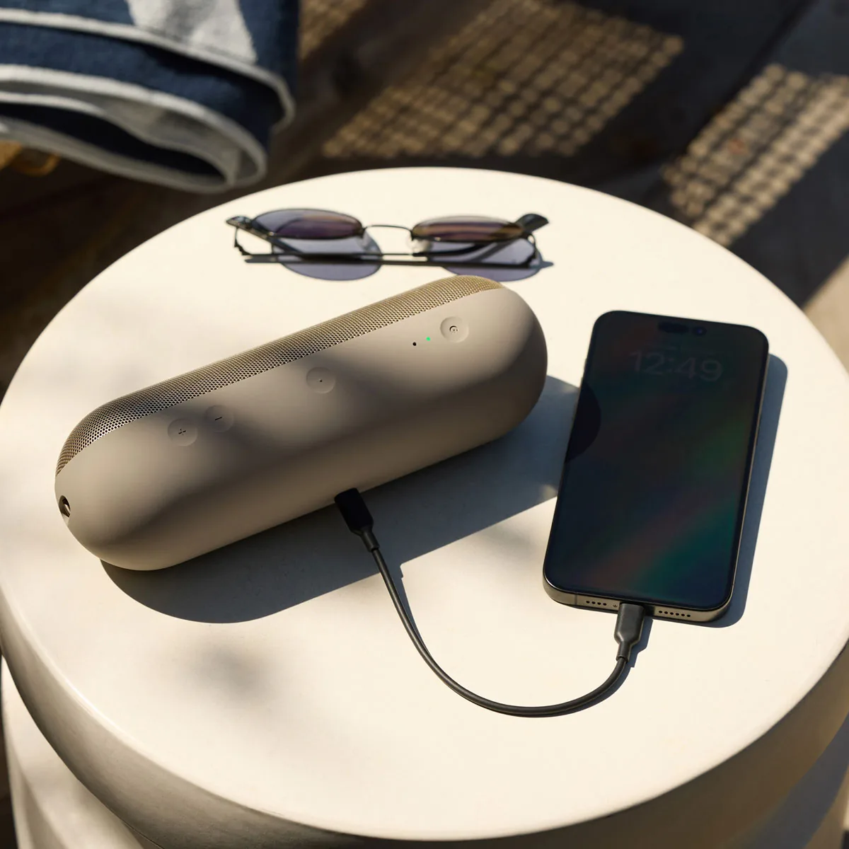 USB-C. Carga el parlante o tu celular.