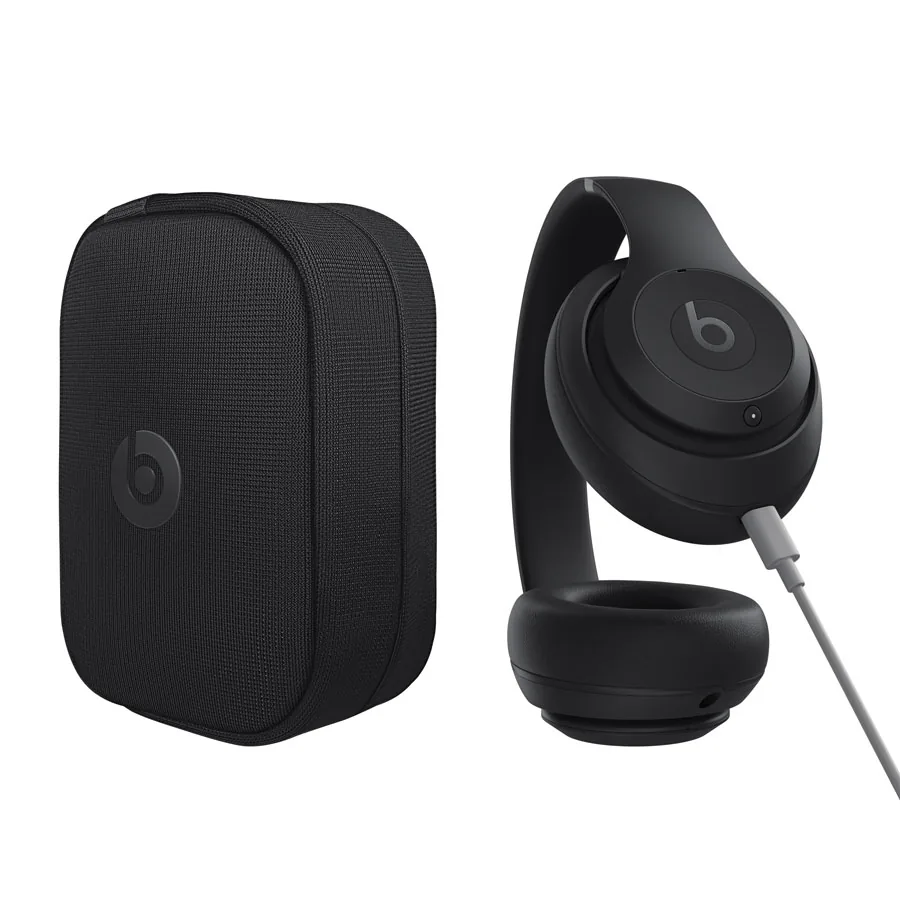 Para llevar. Incluyen estuche y cables de audio.