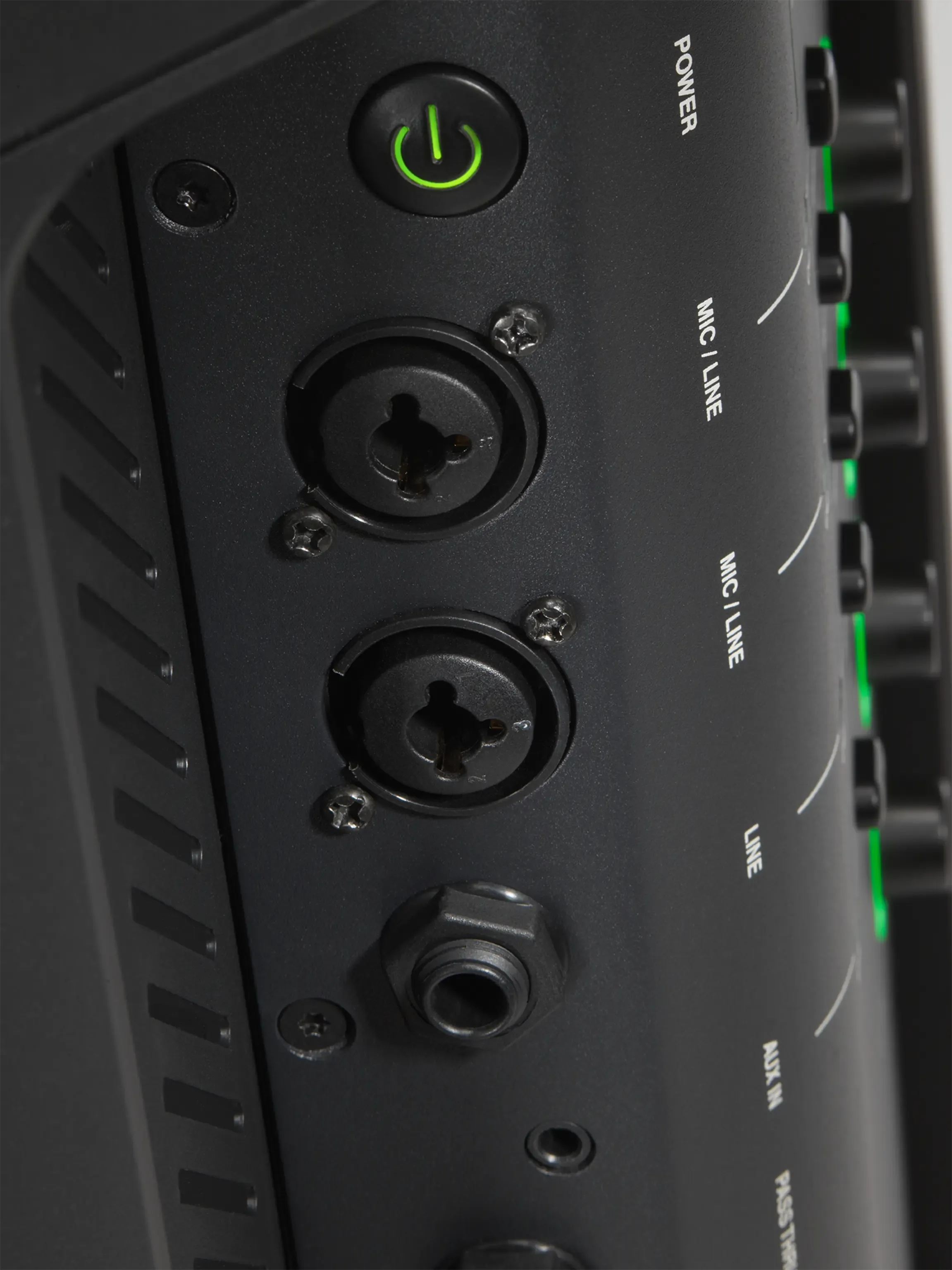 JBL EON ONE Compact — vista oficial del diseño