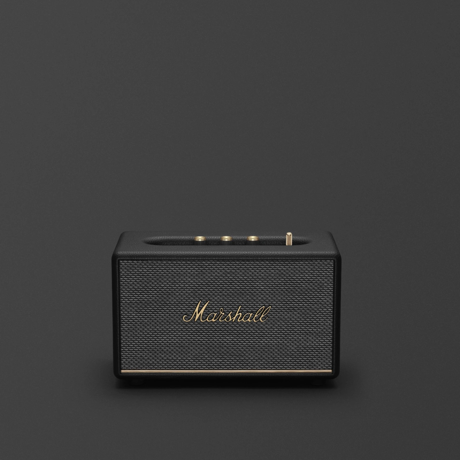 Marshall Acton III en Negro