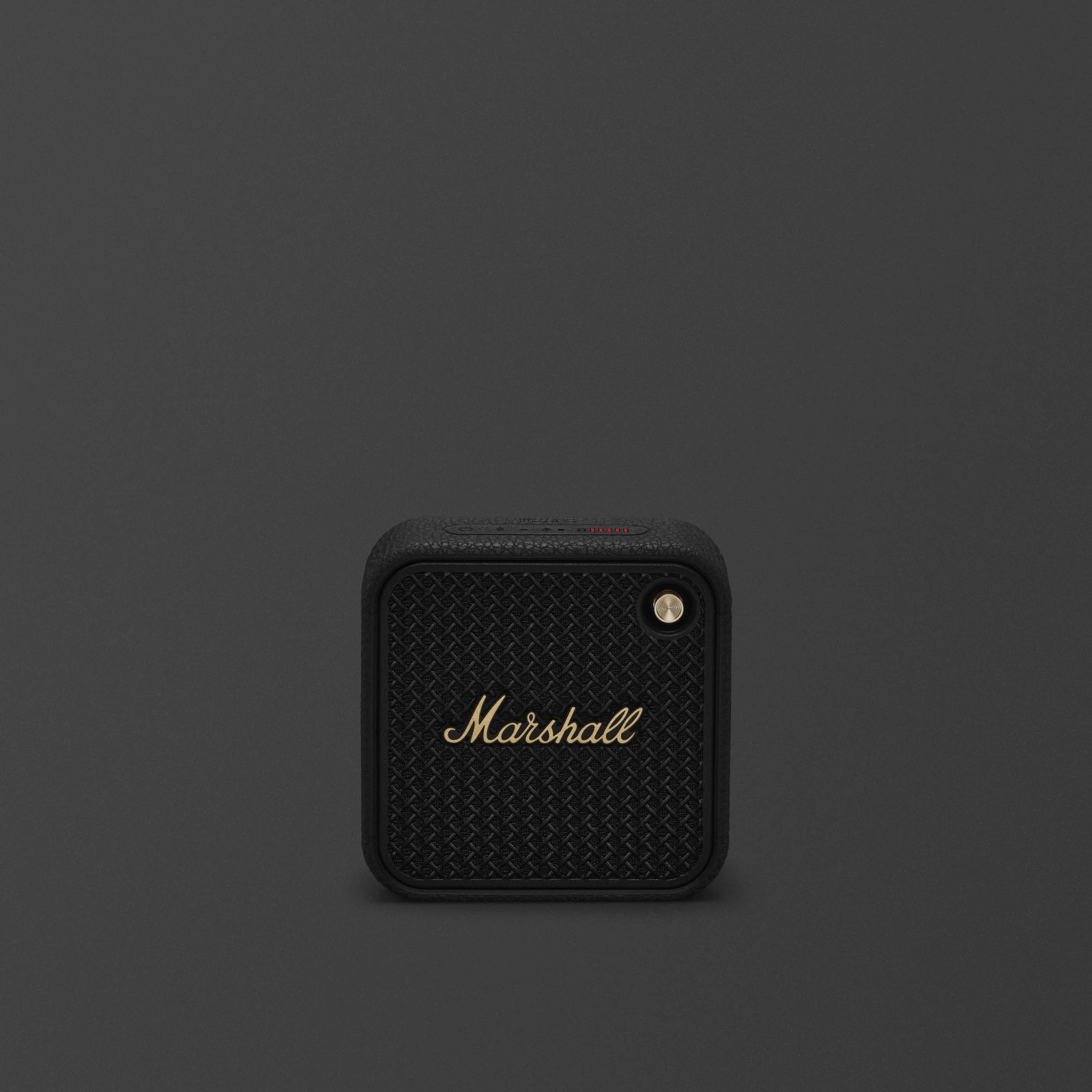 Marshall Willen II en Negro y latón