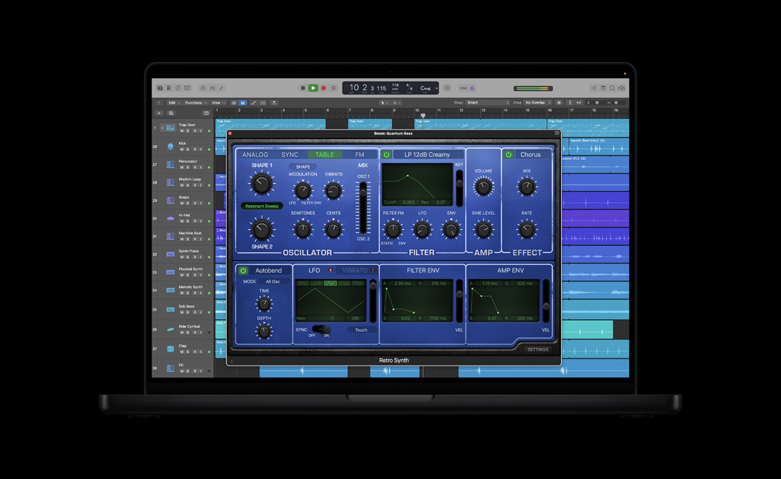 Pantalla de una MacBook Pro de 16 pulgadas que muestra una ventana de Retro Synth, Boom: Quantum Bass, junto con perillas y controles