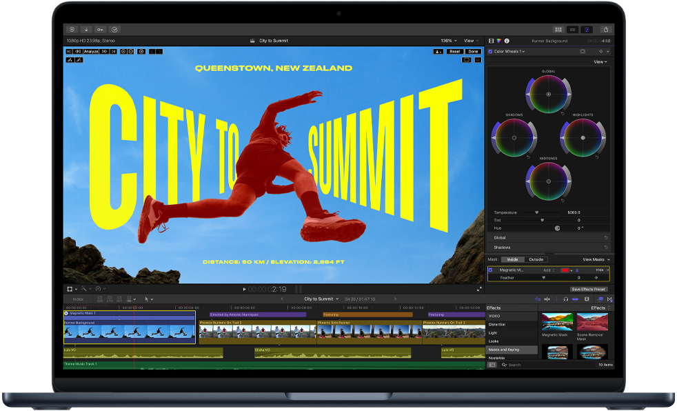 Una MacBook Air muestra una edición de video para demostrar las capacidades del chip M5